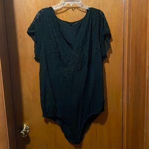Torrid Short sleeve lace bodysuit